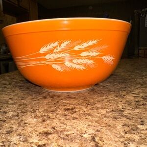Pyrex bowl - #403